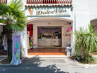 Attività commerciale in Vendita a Misano Adriatico, 49'000€, 37 m²