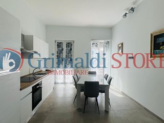 Trilocale in Vendita a Lecce, 160'000€, 80 m², arredato