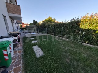 Casa Indipendente in Vendita a Pontecchio Polesine, 269'000€, 166 m²