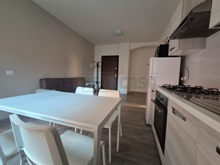 Trilocale in Vendita a Cremona, 99'000€, 57 m², arredato