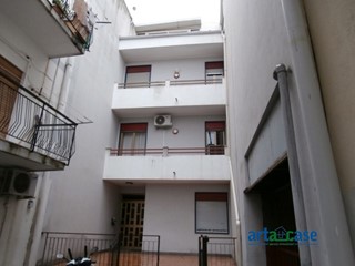 Trilocale in Vendita a Messina, 99'000€, 81 m²