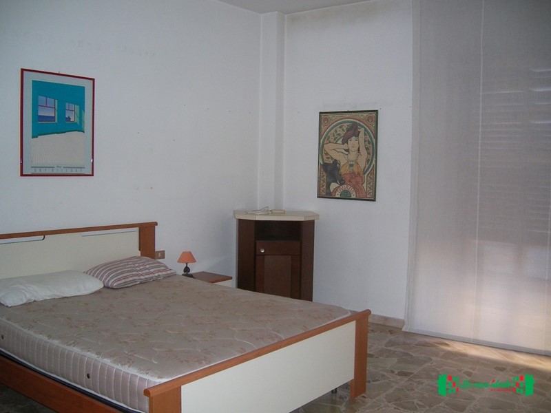 Appartamento in Affitto a Ragusa, 550€, 160 m²