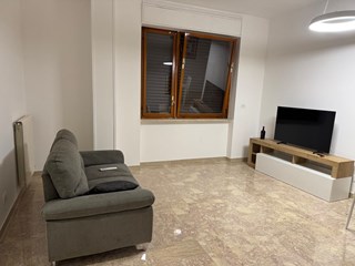 Trilocale in Affitto a Lecce, zona Mazzini, 1'000€, 90 m², arredato