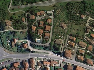 Villa in Vendita a Massarosa, 107'181€, 343 m²