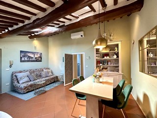 Quadrilocale in Vendita a Lucca, 265'000€, 60 m², arredato
