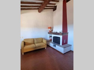 Trilocale in Affitto a San Gimignano, zona Santa Lucia, 500€, 60 m², arredato