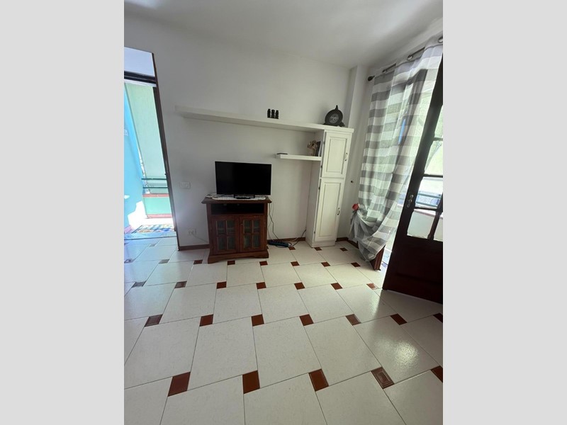 Casa Indipendente in Vendita a Massa, 270'000&euro;, 130 m²