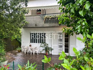 Casa Indipendente in Vendita a Cerreto Guidi, zona Gavena, 250'000€, 180 m², con Box