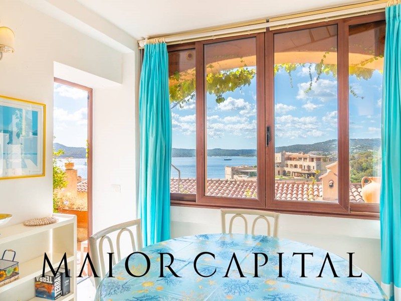 Quadrilocale in Vendita a Arzachena, 550'000€, 75 m²