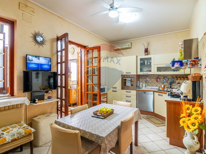 Villa in Vendita a Valverde, 128'000€, 160 m²