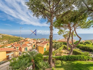 Bilocale in Vendita a Santo Stefano al Mare, 139'000€, 61 m²