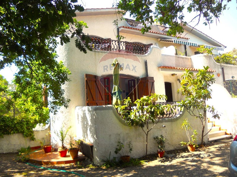 Villa in Vendita a San Felice Circeo, 449'000€, 160 m²