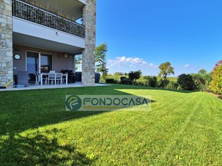 Quadrilocale in Vendita a Peschiera del Garda, 580'000€, 152 m²