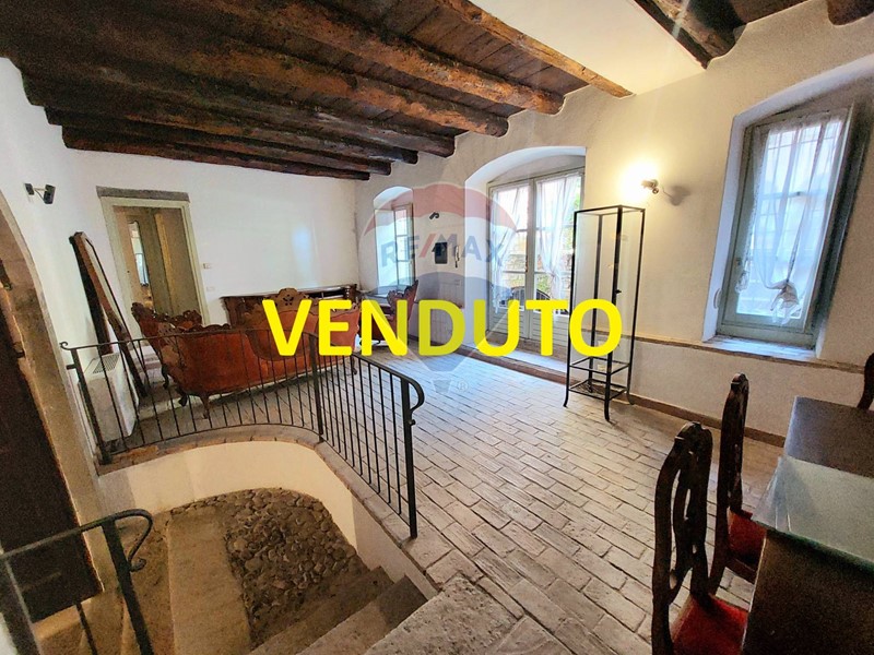 Trilocale in Vendita a Ranzanico, 79'000€, 100 m²