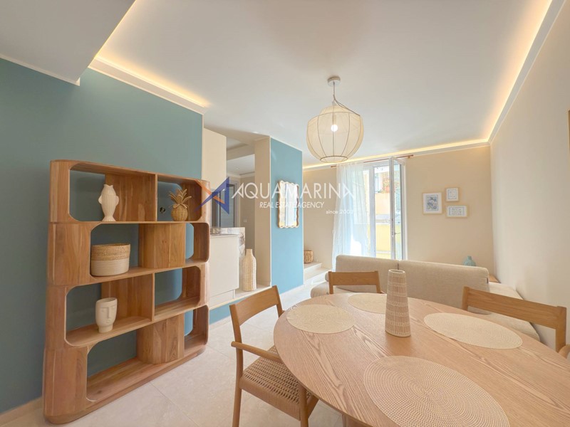 Bilocale in Vendita a Bordighera, 331'000€, 63 m²