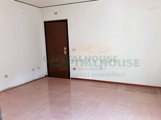 Quadrilocale in Vendita a Caserta, 148'000€, 90 m²