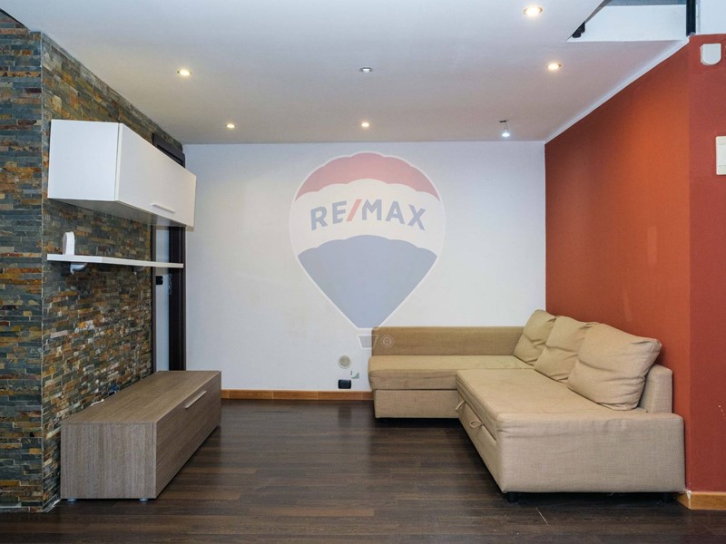 Trilocale in Vendita a Catania, 68'000&euro;, 50 m²