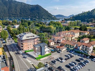 Trilocale in Vendita a Como, 410'000€, 88 m²