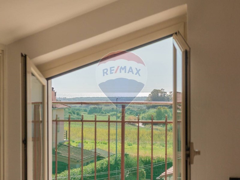 Attico in Vendita a Montalto di Castro, 110'000€, 75 m²