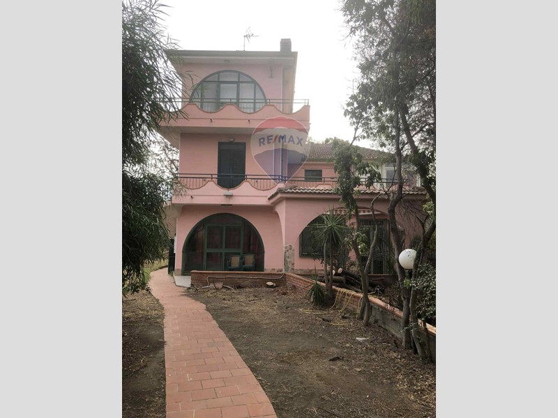 Appartamento in Vendita a Misterbianco, 160'000€, 160 m²