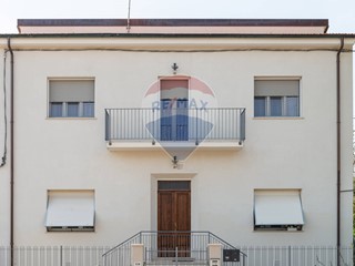 Quadrilocale in Vendita a Montevarchi, 193'500&euro;, 128 m²
