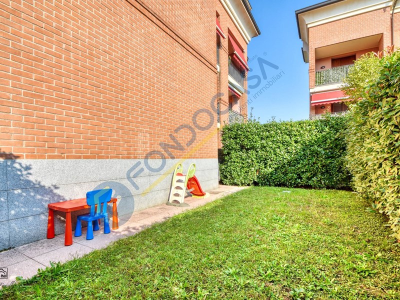 Bilocale in Vendita a Paderno Dugnano, 189'000€, 67 m²