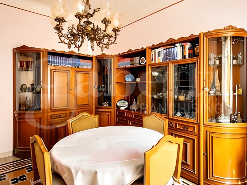 Quadrilocale in Vendita a Roma, 510'000&euro;, 121 m²