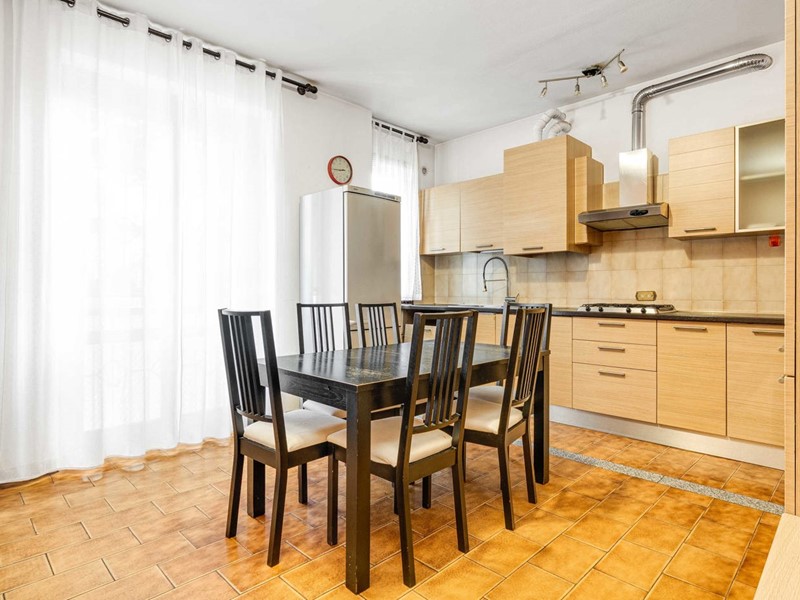 Trilocale in Vendita a Saronno, 179'000€, 100 m²