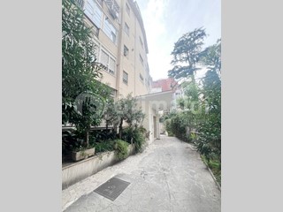 Appartamento in Vendita a Roma, 729'000&euro;, 160 m²