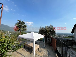 Casa Indipendente in Vendita a Cumiana, 159'000€, 220 m²