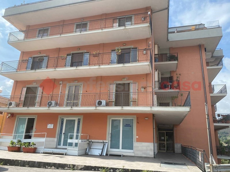 Quadrilocale in Vendita a Roccapiemonte, 175'000&euro;, 140 m²