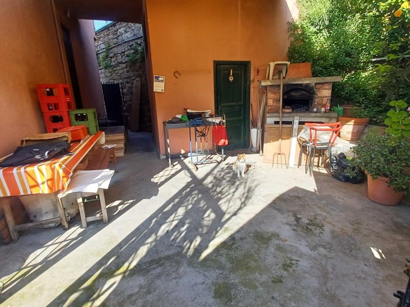 Casa Semi Indipendente in Vendita a Sanremo, 270'000€, 104 m²