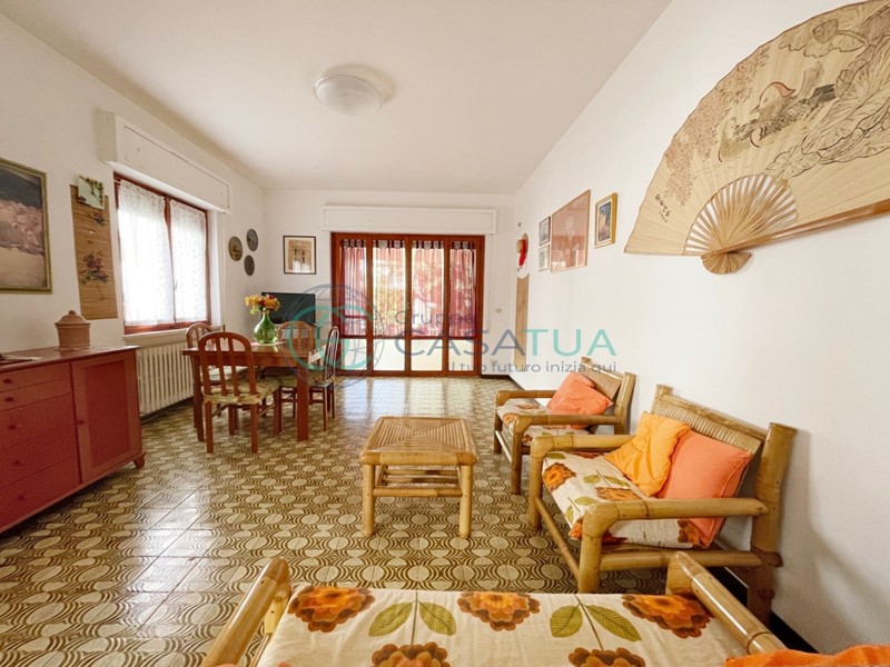 Casa Indipendente in Vendita a Tortoreto, 220'000€, 111 m²