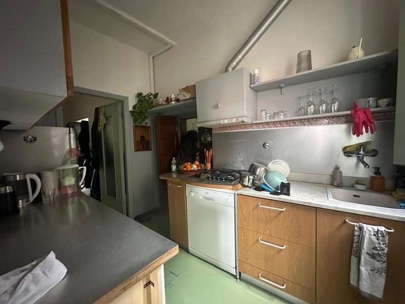 Appartamento in Vendita a Sarzana, zona Sarzana centro, 150'000€, 110 m²