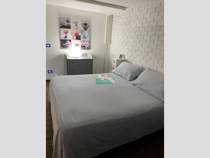 Immobile commerciale in Vendita a Ravenna, 185'000€, 95 m²