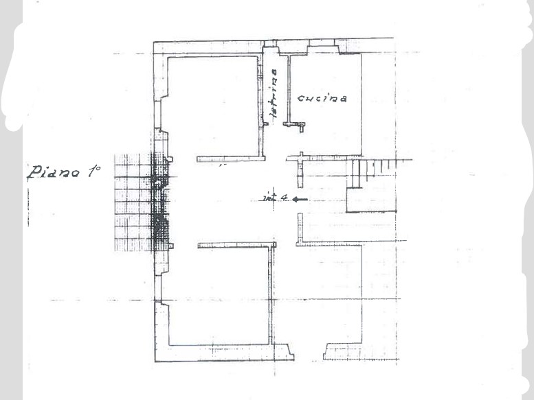 Appartamento in Vendita a Genova, 40'000€, 101 m²