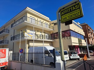 Bilocale in Affitto a Ciampino, 900€, 45 m²