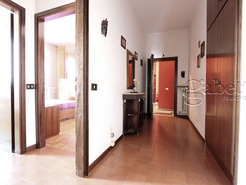 Bilocale in Vendita a Nerviano, 98'000€, 72 m²