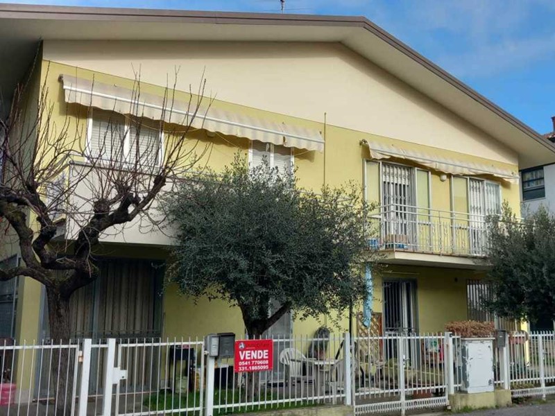 Appartamento in Vendita a Rimini, zona BELLARIVA, 345'000€, 170 m²