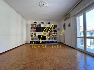 Appartamento in Vendita a Livorno, 147'000€, 102 m²