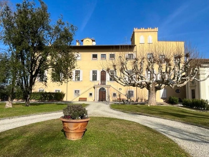 Appartamento in Vendita a Pontedera, 305'000€, 167 m²