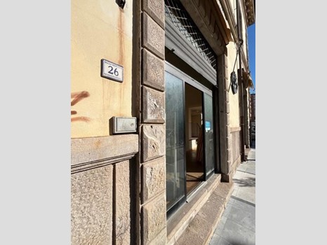 Immobile commerciale in Vendita a Viareggio, 240'000€, 150 m²