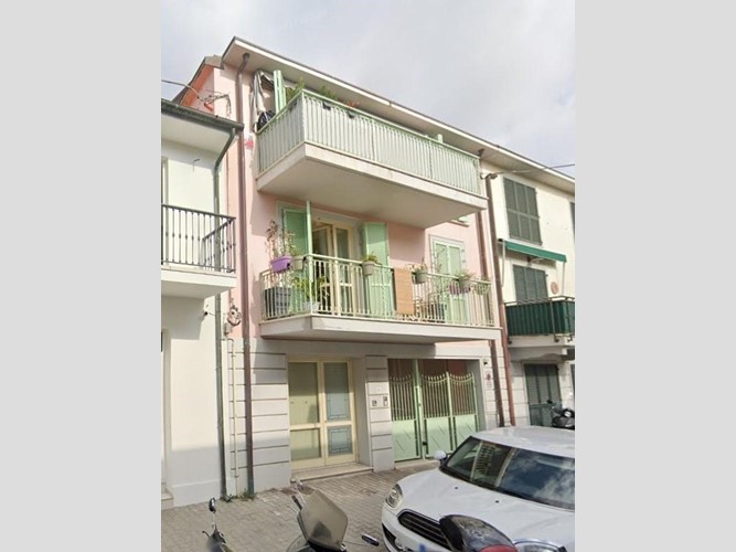 Quadrilocale in Vendita a Viareggio, 178'500€, 111 m²
