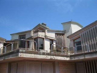 Villa in Vendita a Massarosa, 744'000€, 1869 m²