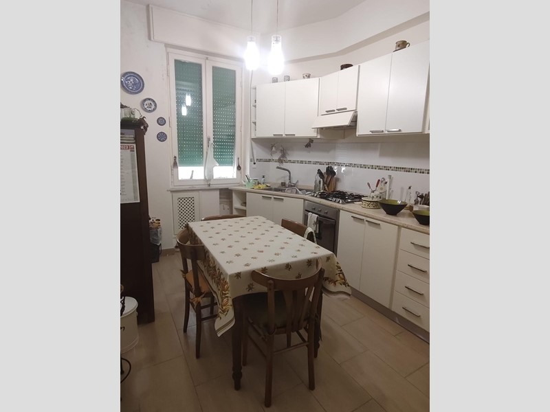 Bilocale in Affitto a Livorno, 700€, 70 m², arredato