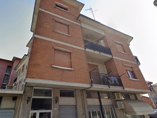 Appartamento in Vendita a Sulbiate, 120'000€, 113 m², con Box