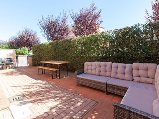 Quadrilocale in Vendita a Cascina, 248'000€, 87 m², con Box