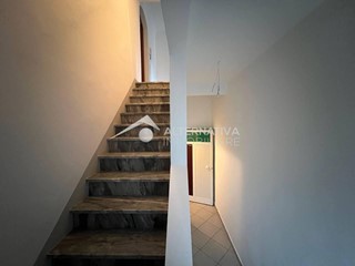 Quadrilocale in Vendita a Calci, 147'000€, 65 m², arredato