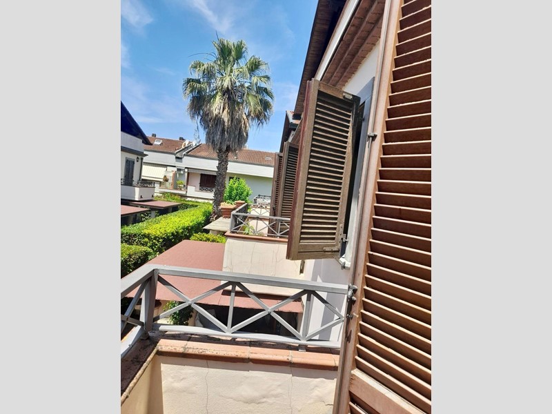 Quadrilocale in Vendita a Massa, 290'000€, 80 m², arredato