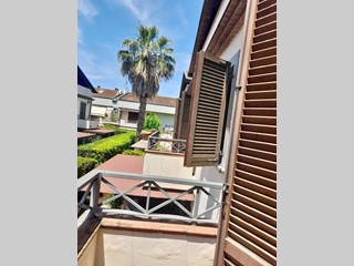 Quadrilocale in Vendita a Massa, 290'000€, 80 m², arredato